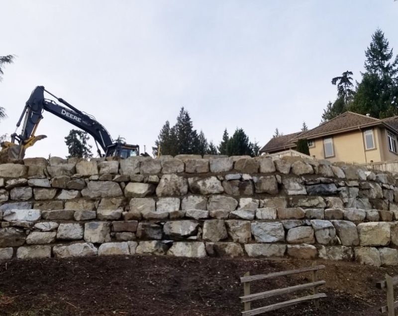 building rock wall residential
